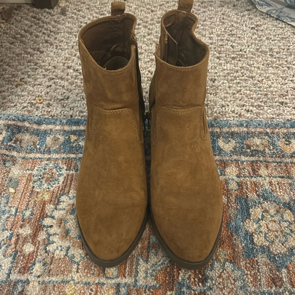 Ladies boots from old navy!